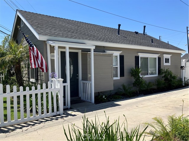 10047 Flora Vista Street, Bellflower CA: https://media.crmls.org/medias/a16e00f6-3db8-4d39-9c30-819d05662644.jpg