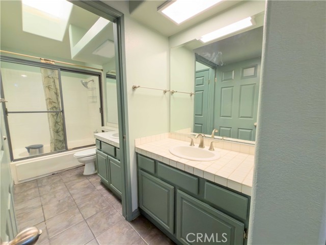 Detail Gallery Image 28 of 41 For 22373 Mission Cir, Chatsworth,  CA 91311 - 2 Beds | 2 Baths