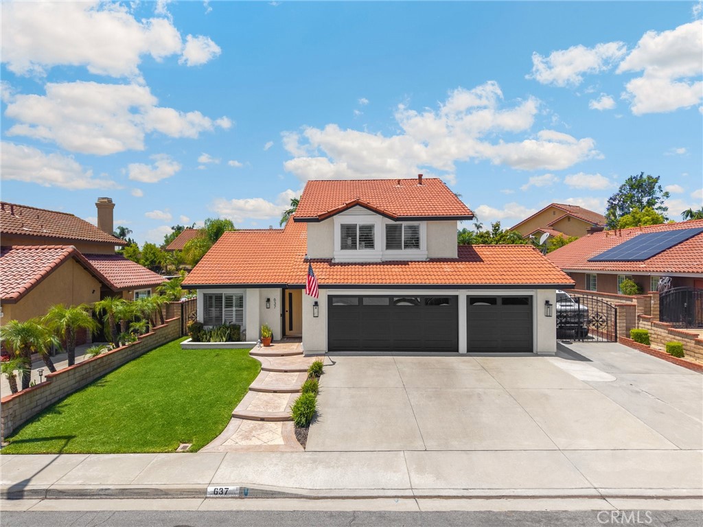 637 Silver Bridle Road