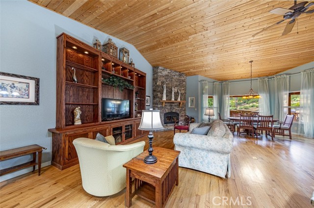 Detail Gallery Image 9 of 75 For 53312 Timberview Rd, North Fork,  CA 93643 - 3 Beds | 2/1 Baths