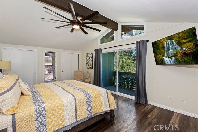 Detail Gallery Image 11 of 20 For 5577 Sheep Creek Dr, Wrightwood,  CA 92397 - 2 Beds | 2 Baths