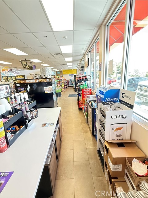 1702 Highway 46, Wasco CA: https://media.crmls.org/medias/a16f786d-808d-4543-b851-9a1c8b03645c.jpg
