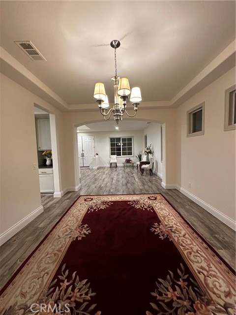 7297 Cobble Creek Drive, Eastvale CA: https://media.crmls.org/medias/a17039e6-243f-4dbf-9198-ab116baa289d.jpg
