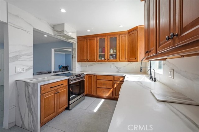 Detail Gallery Image 20 of 58 For 15330 Hart St, Van Nuys,  CA 91406 - 4 Beds | 4 Baths