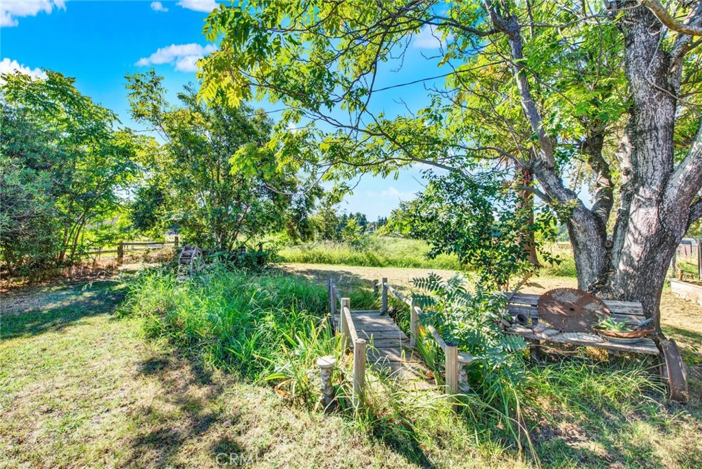 https://media.crmls.org/medias/a1724d09-46be-46b9-8ecf-856008cad653.jpg?preset=X-Large
