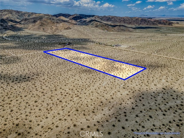 104 Mantonya Road, 29 Palms CA: https://media.crmls.org/medias/a17264af-18b0-46f8-b64c-8abc8adc89fe.jpg