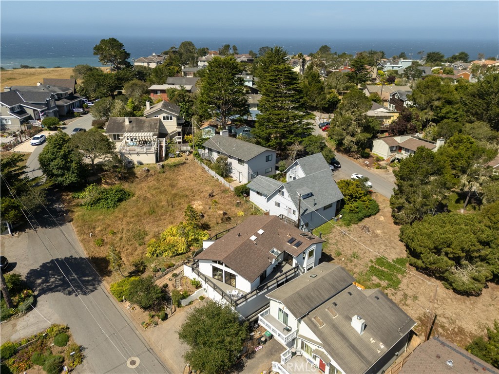 https://media.crmls.org/medias/a172946d-6f51-42ba-81ed-f71baabf96d2.jpg?preset=X-Large