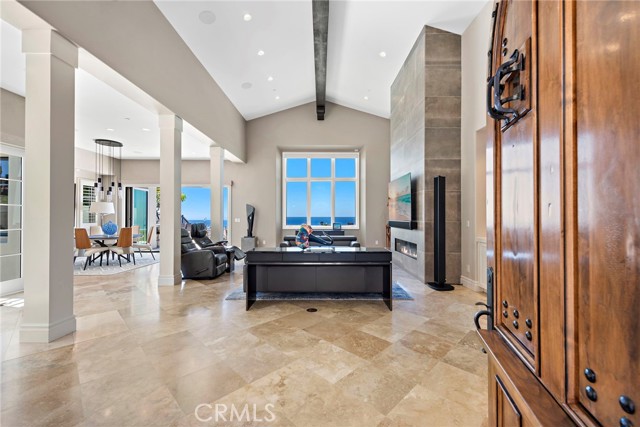 Detail Gallery Image 4 of 66 For 30 Cliffhouse Bluff, Newport Coast,  CA 92657 - 4 Beds | 4/1 Baths