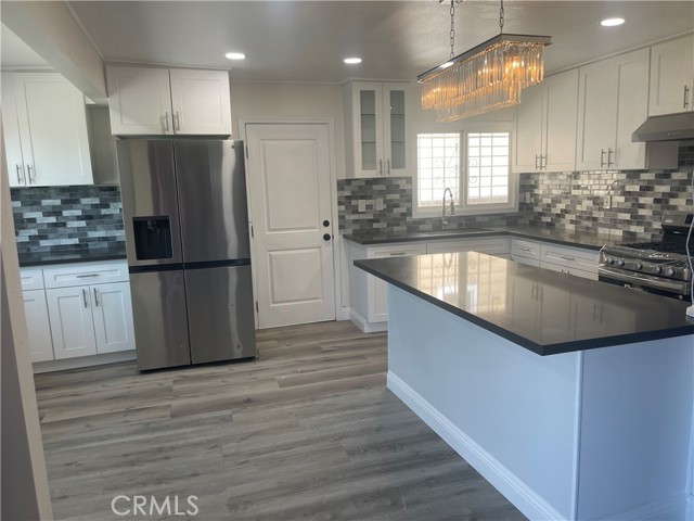 Detail Gallery Image 14 of 32 For 3736 Veteran Avenue, Los Angeles,  CA 90034 - 3 Beds | 2 Baths