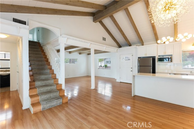 Detail Gallery Image 12 of 44 For 22632 Cass, Woodland Hills,  CA 91364 - 3 Beds | 2 Baths