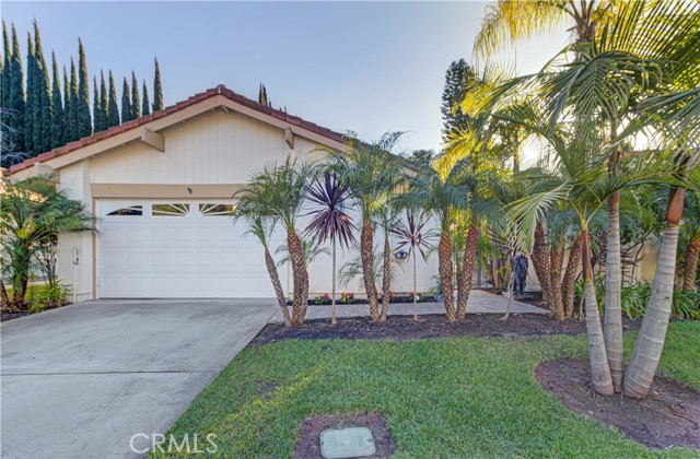 Detail Gallery Image 2 of 38 For 5254 Duenas, Laguna Woods,  CA 92637 - 3 Beds | 2 Baths