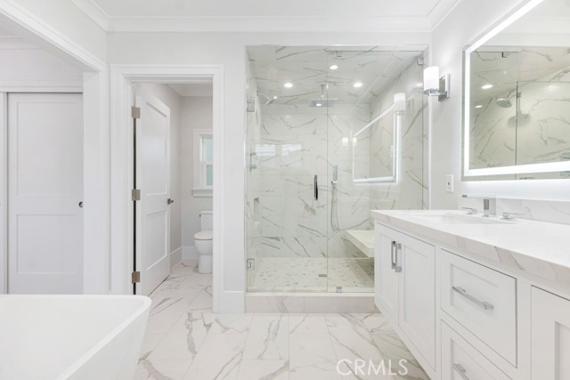 Detail Gallery Image 22 of 39 For 10133 Whitaker Ave, Granada Hills,  CA 91343 - 3 Beds | 3 Baths