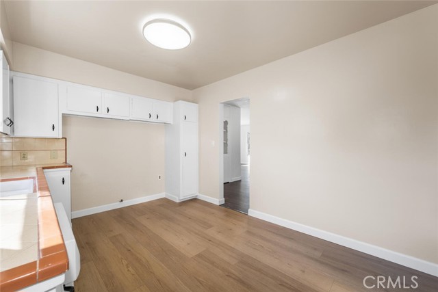 Detail Gallery Image 13 of 53 For 11371 Garden Grove Bld, Garden Grove,  CA 92843 - 2 Beds | 1 Baths