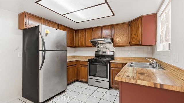 1580 Potrero Grande,unit C photo 11