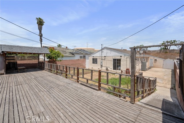 1124 W 123rd Street, Los Angeles CA: https://media.crmls.org/medias/a175008d-3431-403c-806e-c9a9bd7a12bb.jpg