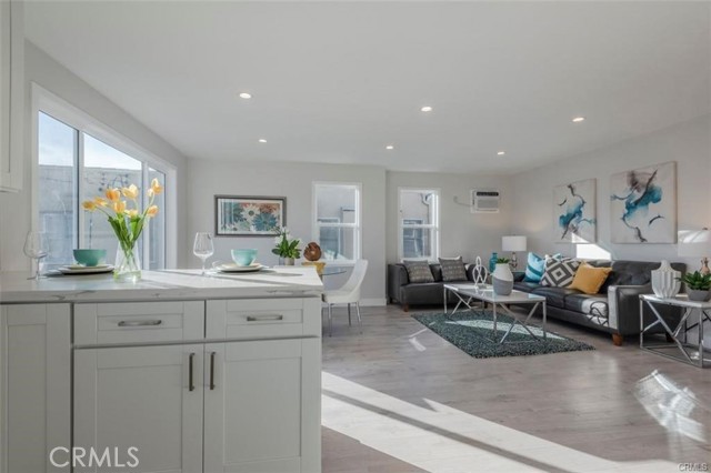 Detail Gallery Image 23 of 35 For 1613 West Bld, Los Angeles,  CA 90019 - 3 Beds | 2/1 Baths