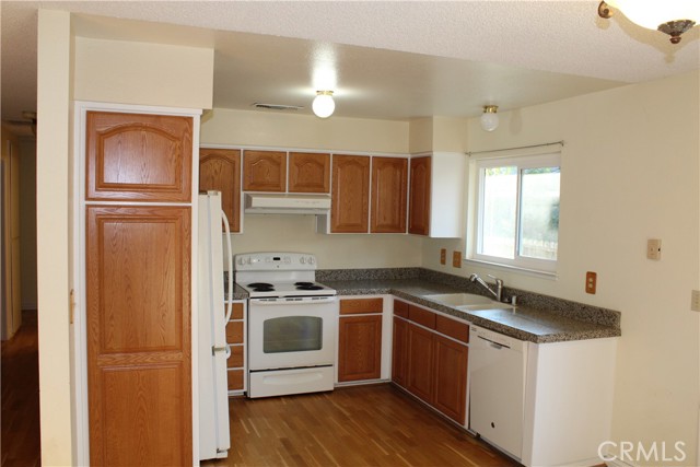 Detail Gallery Image 31 of 75 For 985 Jonell Ln, Chico,  CA 95926 - 3 Beds | 2 Baths