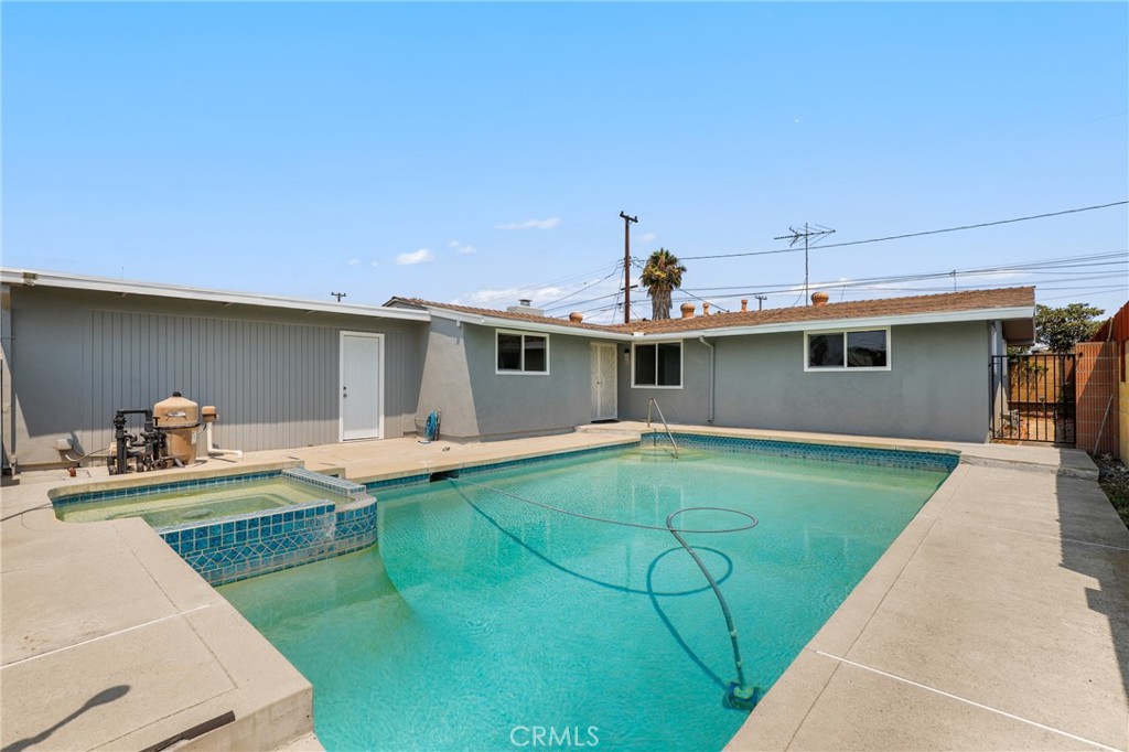 MLS #IG25263929 image #17