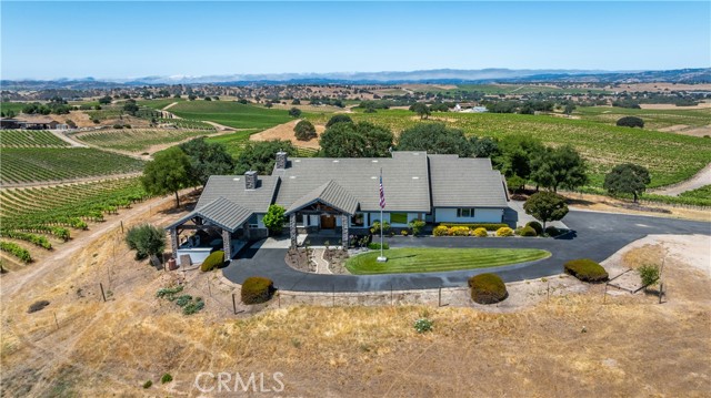 4995 Mill Road, Paso Robles CA: https://media.crmls.org/medias/a1763149-723c-4384-914a-e663da288405.jpg