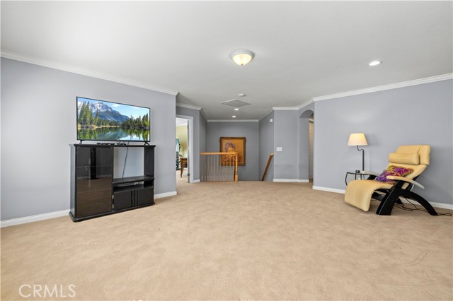 Detail Gallery Image 18 of 38 For 21240 Lone Star Way, Saugus,  CA 91390 - 4 Beds | 3 Baths