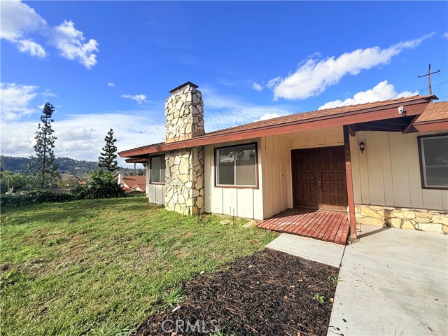 Detail Gallery Image 2 of 26 For 15819 Del Prado, Hacienda Heights,  CA 91745 - 4 Beds | 2 Baths