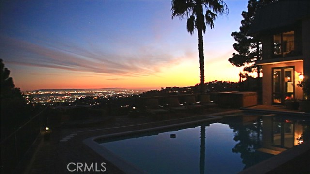 Detail Gallery Image 47 of 200 For 7930 Vulcan Dr, Los Angeles,  CA 90046 - 7 Beds | 8/1 Baths