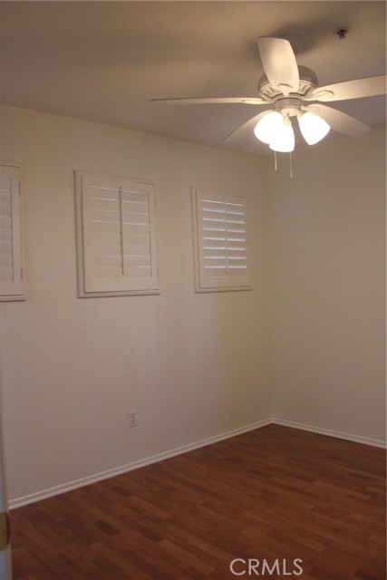 563 E City Court, Anaheim CA: https://media.crmls.org/medias/a17752ea-4716-492a-9353-e952d63e6f90.jpg