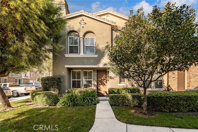 Detail Gallery Image 3 of 36 For 12549 Marco Ln, Corona,  CA 91752 - 4 Beds | 2/1 Baths