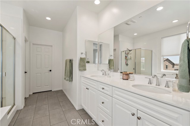 Detail Gallery Image 28 of 69 For 30841 Bloomfest St, Murrieta,  CA 92563 - 4 Beds | 2/1 Baths