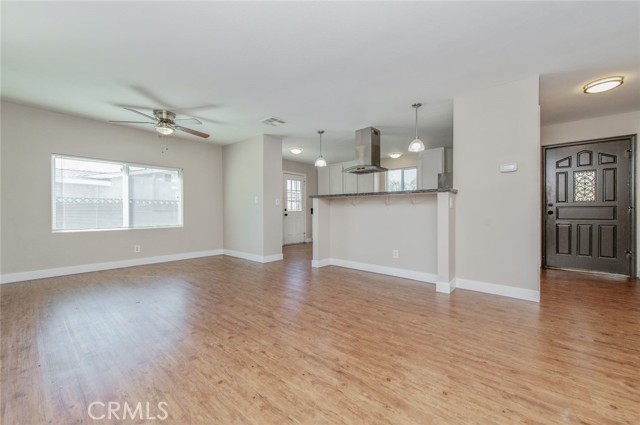 1334 Ardilla Avenue photo 7
