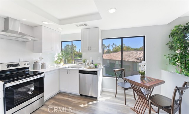 Image 9 for 38265   Crocus LN