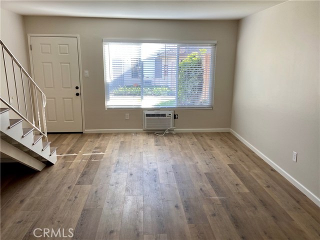 Detail Gallery Image 4 of 13 For 2661 Andover Ave #2,  Fullerton,  CA 92831 - 2 Beds | 1/1 Baths