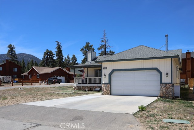 Detail Gallery Image 1 of 4 For 1652 E Big Bear Bld, Big Bear City,  CA 92314 - 3 Beds | 2 Baths
