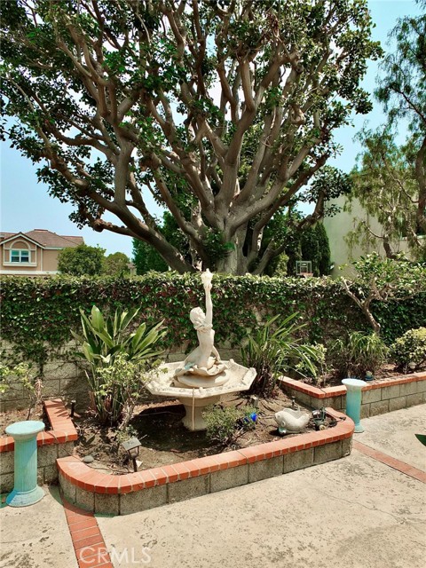 6225 Napoli Court, Long Beach CA: https://media.crmls.org/medias/a17acde5-23bd-41ec-a872-6d7060f4cafc.jpg