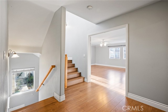 Detail Gallery Image 13 of 36 For 4134 Pacific Coast #137,  Torrance,  CA 90505 - 5 Beds | 4 Baths