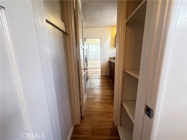 Detail Gallery Image 12 of 18 For 1015 Thompson, Glendale,  CA 91201 - 1 Beds | 1 Baths