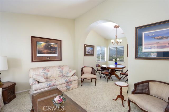 Detail Gallery Image 6 of 28 For 1798 Noah Dr, Corona,  CA 92878 - 3 Beds | 2/1 Baths