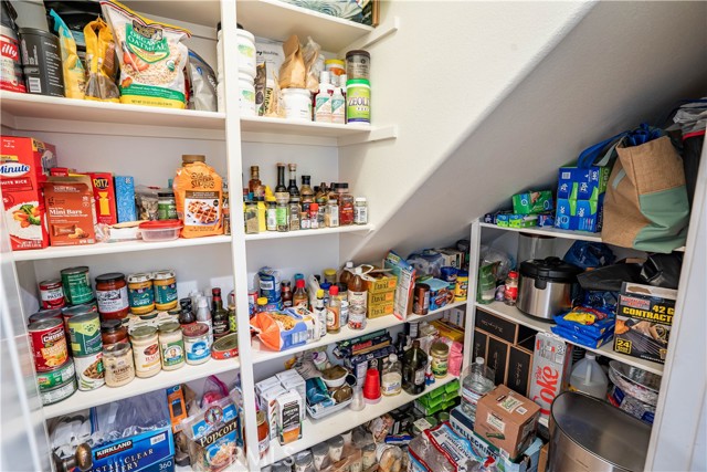 Detail Gallery Image 17 of 63 For 26775 Chamomile, Murrieta,  CA 92562 - 6 Beds | 4/1 Baths