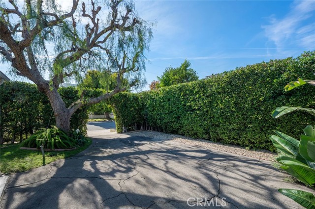 Detail Gallery Image 3 of 35 For 12543 Hartland St, North Hollywood,  CA 91605 - 3 Beds | 2 Baths