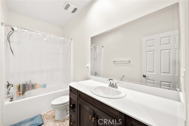 27108 Oncore Drive, Menifee CA: https://media.crmls.org/medias/a17d2f7d-c561-45f9-8b83-2ce75342e73b.jpg
