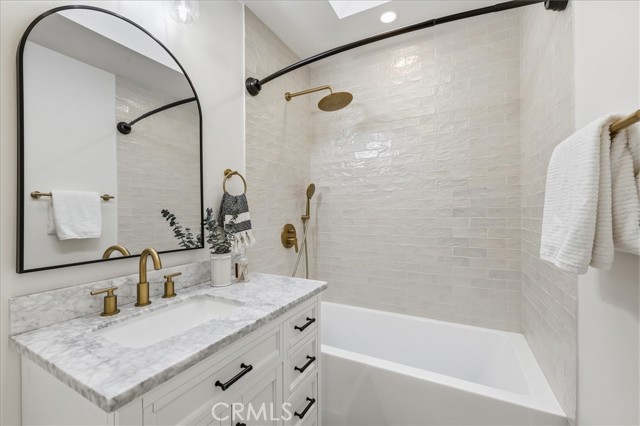 2720 Spreckels Lane, Redondo Beach, California 90278, 3 Bedrooms Bedrooms, ,1 BathroomBathrooms,Residential,For Sale,Spreckels,SB26087199