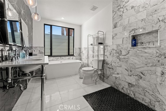Detail Gallery Image 63 of 73 For 7740 Fox Trl, Yucca Valley,  CA 92284 - 5 Beds | 4 Baths
