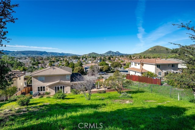 Detail Gallery Image 30 of 71 For 4584 Spanish Oaks Drive, San Luis Obispo,  CA 93401 - 5 Beds | 3/1 Baths