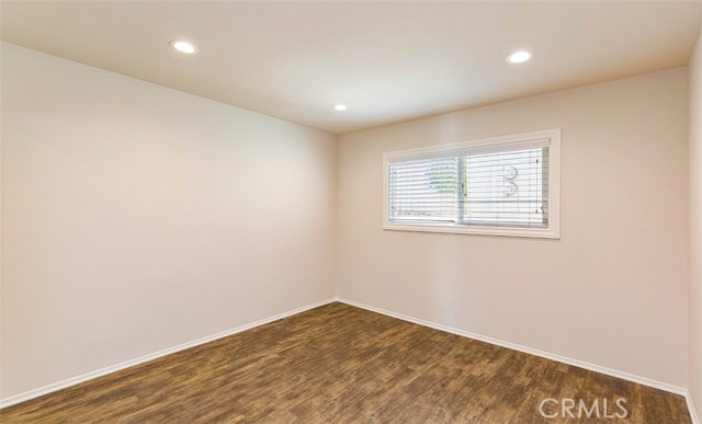 18641 Oriente Dr, Yorba Linda CA: https://media.crmls.org/medias/a1833b2a-f70a-4827-8219-f902faa97415.jpg