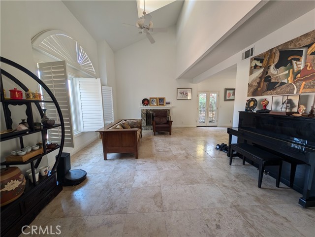 Detail Gallery Image 5 of 29 For 2822 Jason Ct, Thousand Oaks,  CA 91362 - 4 Beds | 3 Baths