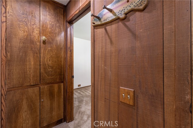 2113 Meridian Boulevard, Mammoth Lakes CA: https://media.crmls.org/medias/a183ca7f-5217-4955-a51e-317d3a985358.jpg