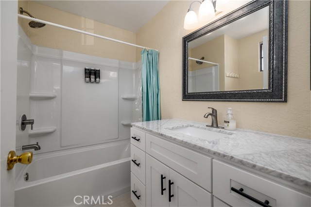 Detail Gallery Image 22 of 47 For 10954 Cool Lake, San Diego,  CA 92128 - 4 Beds | 2/1 Baths