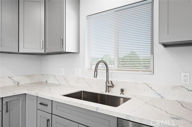 Detail Gallery Image 12 of 54 For 1436 Hilltop, Norco,  CA 92860 - 4 Beds | 2 Baths