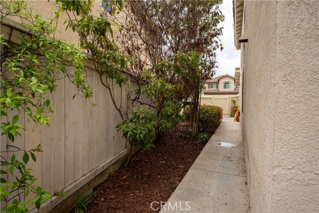 Detail Gallery Image 40 of 45 For 1072 S Laughingbrook Ct, Anaheim Hills,  CA 92808 - 4 Beds | 2/1 Baths