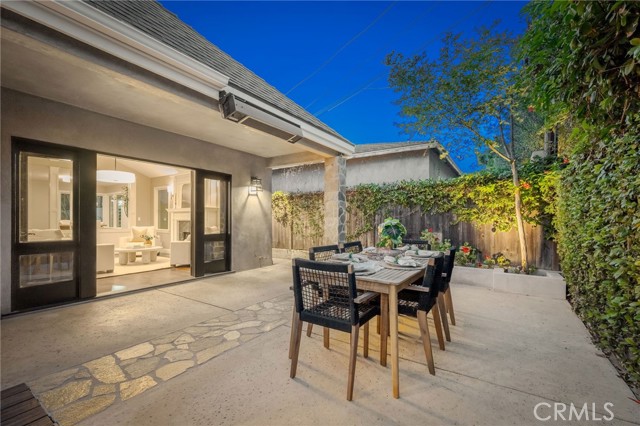 1704 Poinsettia, Manhattan Beach, California 90266, 4 Bedrooms Bedrooms, ,3 BathroomsBathrooms,Residential,For Sale,Poinsettia,SB26093212
